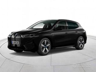 bmw ix xdrive50 pacchetto sportivo