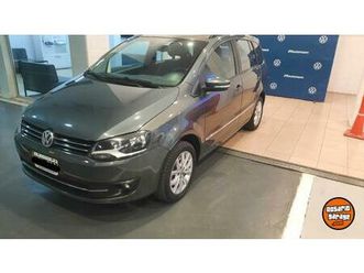 volkswagen suran 1.6 highline 2014!!!! 125000km excelente estado!!!!