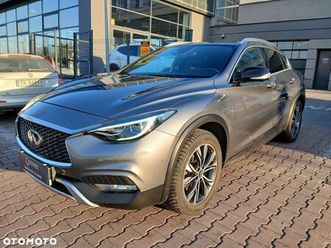 infiniti qx30 2.0t premium awd 7dct
