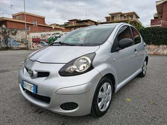 aygo 5p 1.0 68cv tagliando + garanzia 12m