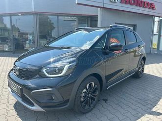 honda jazz 1.5 i-mmd hybrid crosstar ecvt