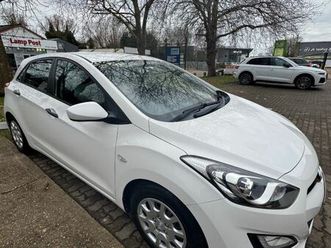 hyundai, i30, hatchback, 2012, manual, 1396 (cc), 5 doors