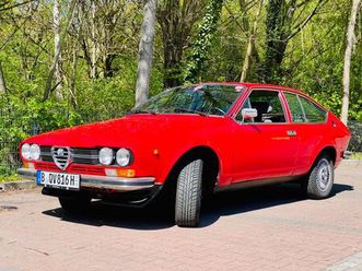 alfa romeo alfetta gtv 2000