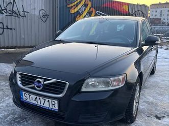 volvo v50 d4 kinetic