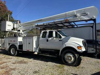 2012 ford f-750 super duty super cab 55 boom drw 4x2