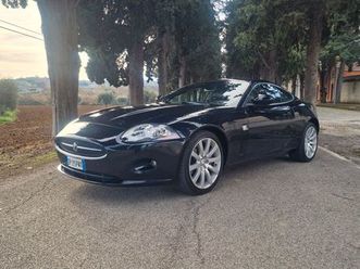 jaguar xk 4.2 v8 coupé - solo 38.000 km !!!