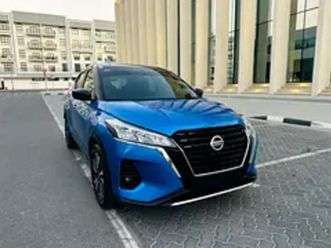 nissan kicks sv