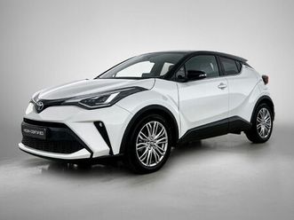 toyota c-hr 1.8 hybrid executive achteruitrijcamera | parkeersensoren | stoelverwarming | navigatie