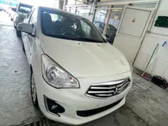 mitsubishi attrage glx