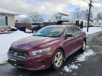 2015 ford taurus sedan awd $3200 obo