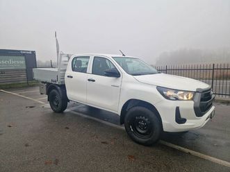 hilux 2.4d-4d comfort double cab 4x4 immatricolato km. 0 - ponte fisso in alluminio