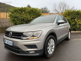 volkswagen tiguan phii 20 td 150 dsg confortline business. 1 ère main. gps caméra leds