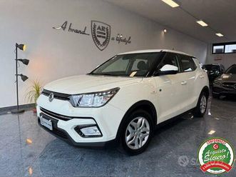ssangyong tivoli 1.6d xdi fari led cruise full s