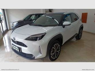 1.5 hybrid 5p. e-cvt lounge tetto panor.