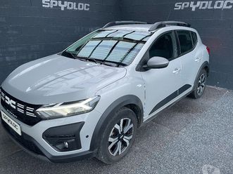 sandero 1.0tce 90cv stepway expression cvt auto.