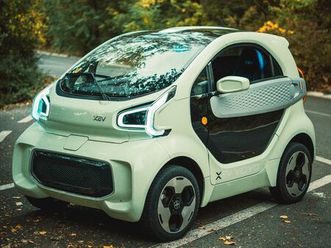 utilizat xev yoyo 2024 - 12 700 eur, 14 000 km - autovit.ro