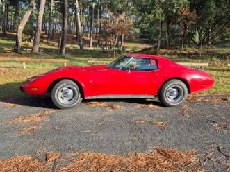 chevrolet corvette c3 stingray de 1975