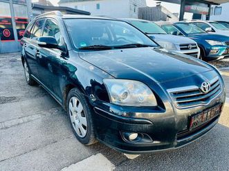 toyota avensis combi travel 2.0-l-d-4d klimatronic pdc