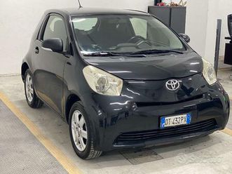 toyota iq automatica 137 mila km