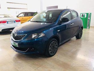 lancia ypsilon 1.0 firefly 5p. s&s hybrid