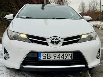 toyota auris 1.33 vvt-i premium comfort