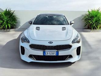 kia stinger 2.2 crdi awd at8 gt line