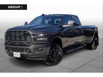 used 2025 ram 3500 lone star crew cab 4x4 8' box