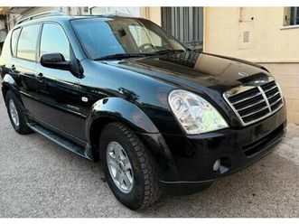 ssangyong rexton ii 2.7 5 posti autocarro