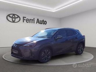 lexus ux 250h 2.0 design 2wd cvt