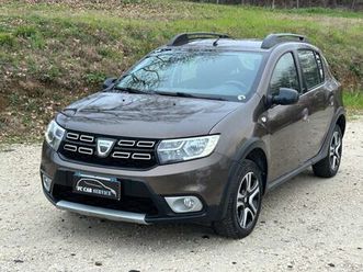 dacia sandero stepway 0.9 tce turbo gpl 90 cv s&s comfort