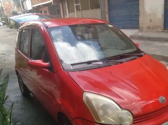 effa m-100 1.0 8v 5p 2010