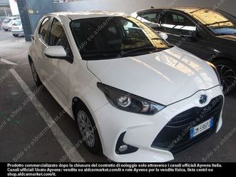 toyota yaris 1.5 hybrid autocarro n1 **leggi note**+navi+rcam
