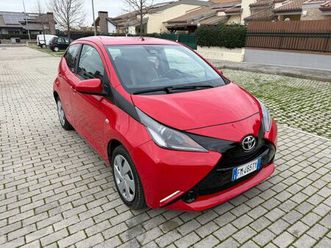 toyota aygo 1.0 vvt-i 69cv x-play *neopatentati*