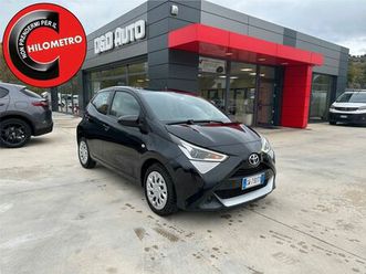 toyota aygo connect 1.0 vvt-i 72 cv 5 porte x-play