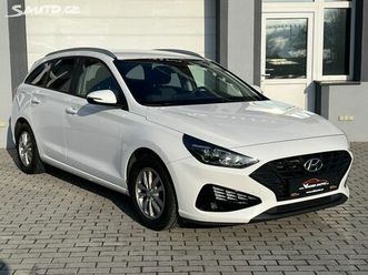 hyundai i30 1.6crdi 85kw kamera čr nové