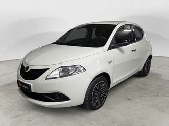 lancia ypsilon 3ª serie 1.2 69 cv 5 porte gpl ecochic gold
