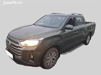 ssangyong musso 2.2 e-xdi, 4x4, automat, čr