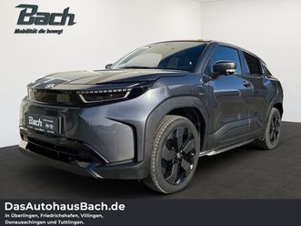 toyota urban cruiser bev 4x2 lounge acc+led+navi+pano