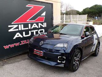 renault 5 e-tech e-tech..pari al nuovo..
