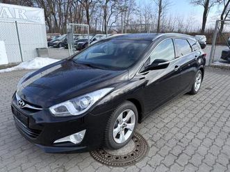 hyundai i40 1.7 crdi 100 kw navi. xenony