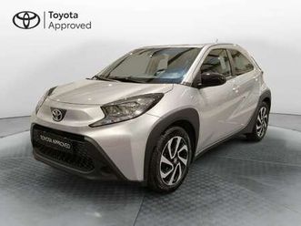 aygo x 1.0 vvt-i 72 cv 5 porte active s-cvt