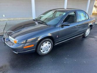 2002 saturn sl1 sedan! one owner! $2,990