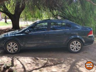 vectra 2.4 tope de gama