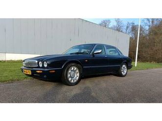 2000 | daimler super v8