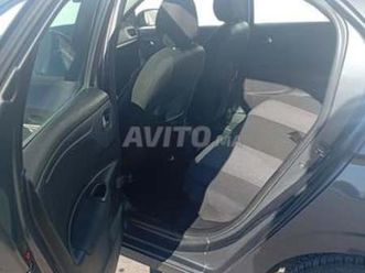 peugeot 301 diesel manuelle 2015 à casablanca
