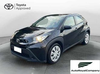aygo x 1.0 vvt-i 72 cv 5 porte active
