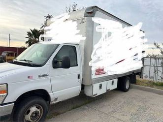 2015 ford e-450 box van