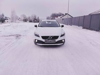 volvo v40 cross country d4 mosina • olx.pl