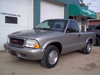 2002 gmc sonoma sls 5 speed 2 wheel drive only 50 k miles
