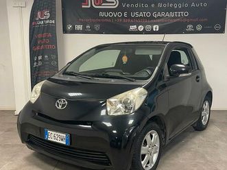 toyota iq 1.0 sol